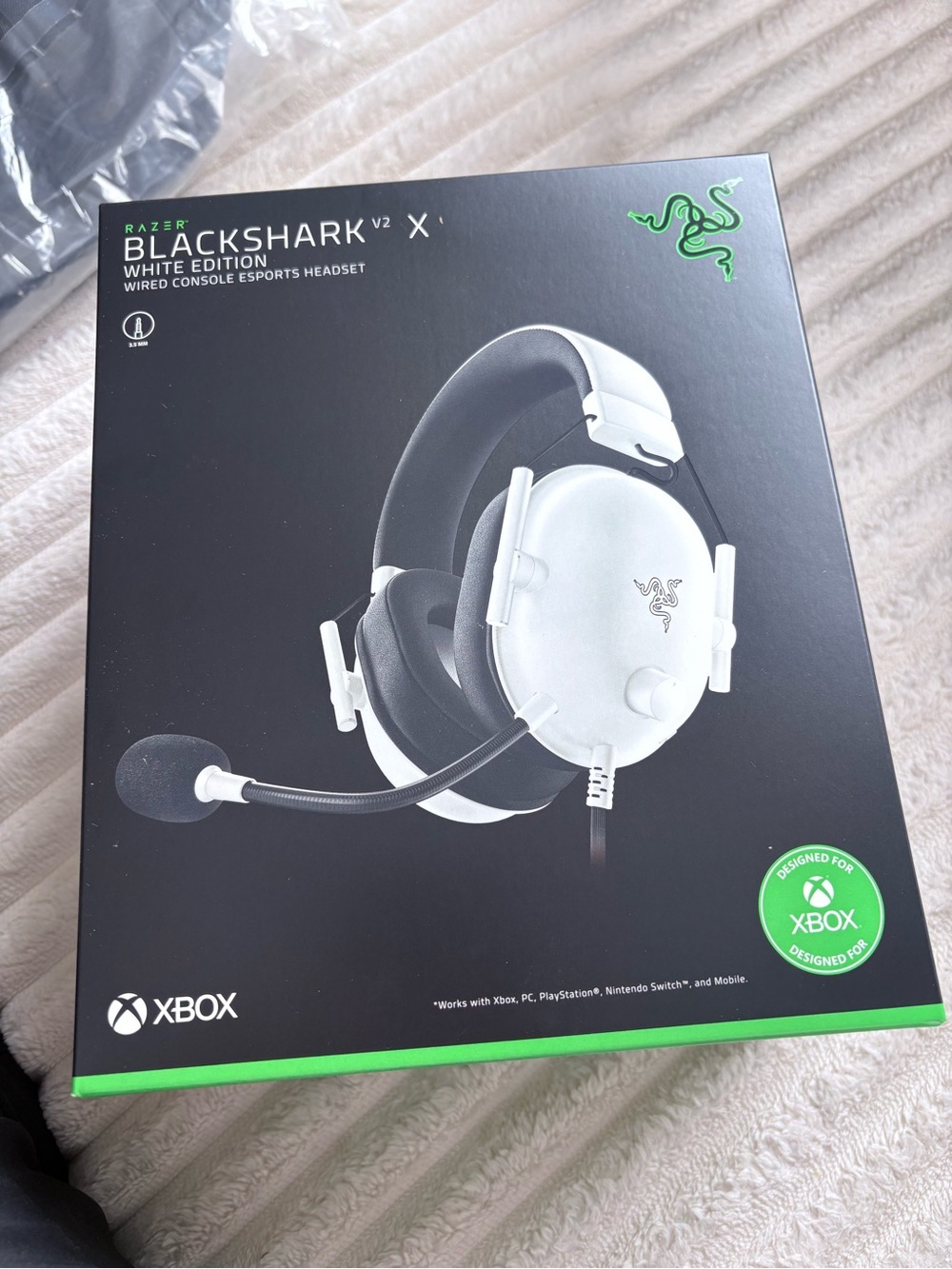 Razer BlackShark V2 X White Gaming Headset with Green Accent